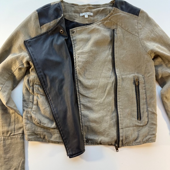 Charlotte Russe Bomber Jacket in Olive Green & Black Size S - Picture 7 of 9